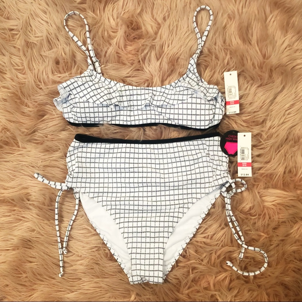 Black and White High- Waisted 2 Piece Swim Set